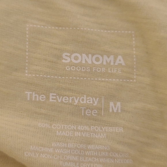 SONOMA Everyday Tshirt sz Medium - Picture 3 of 3